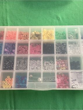 Fashion Angels Assorted Bead Collection